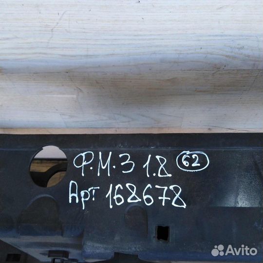 Передняя панель телевизор Ford Mondeo 3