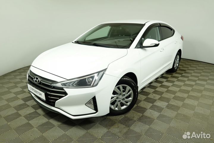 Hyundai Elantra, 2019