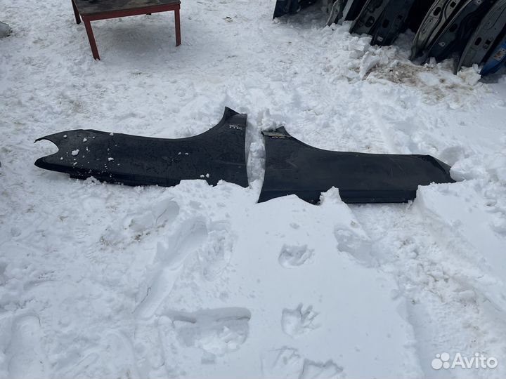 Передние крылья BMW Е 53