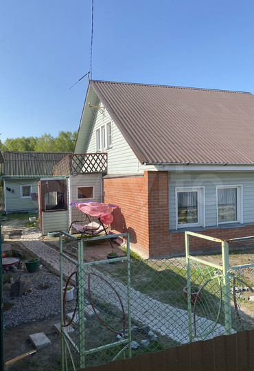 Дом 100 м² на участке 11 сот.