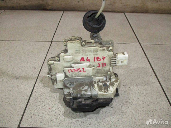 Замок двери задней правой Audi A4 (B7) 2004-2008