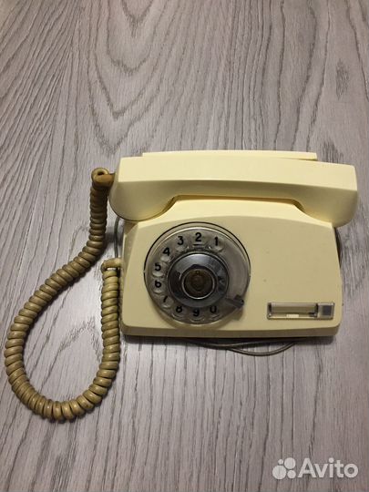 Телефон СССР ста-2 с гербом