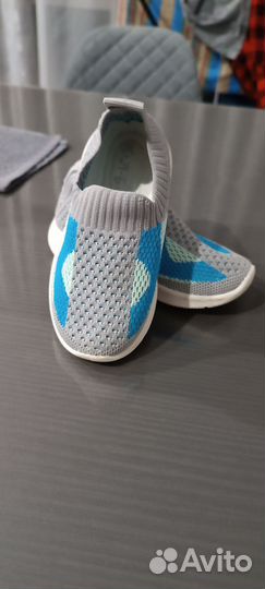 Кроссовки детские