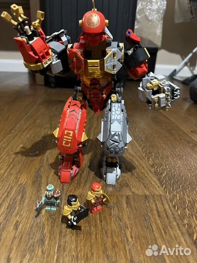 Lego ninjago робот