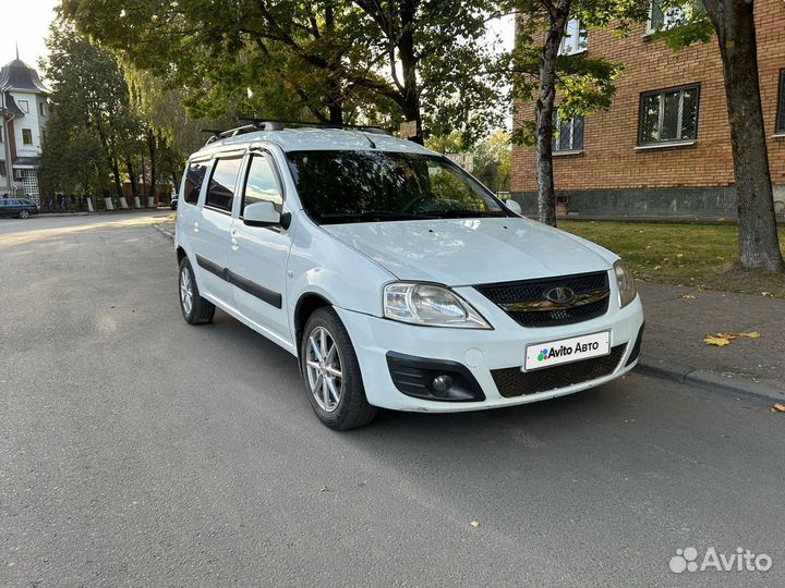 LADA Largus 1.6 МТ, 2013, 233 100 км