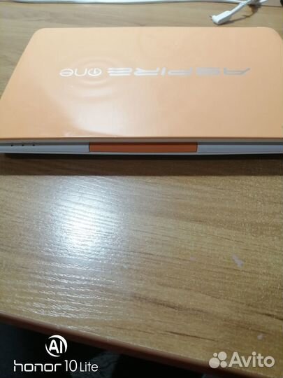 Нетбук Acer aspire one happy2