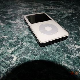 iPod video 5 30 gb Wolfson