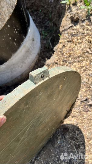 Люк канализационный бу 1 раз