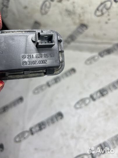 Кнопка крышки багажника mercedes cl 500