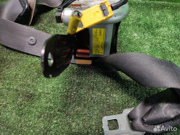 Ремень безопасности передний правый Honda Civic 5