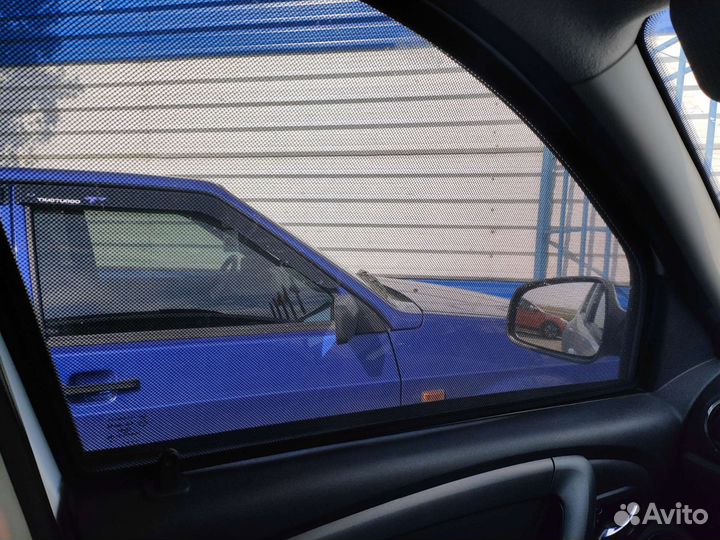 Автошторки Дастер Рено передние Duster тонировка
