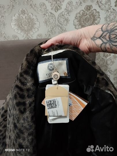 Пальто меховое женское 48 размер