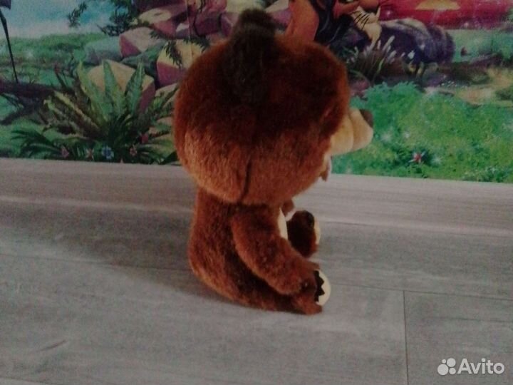Плюшевый медведь