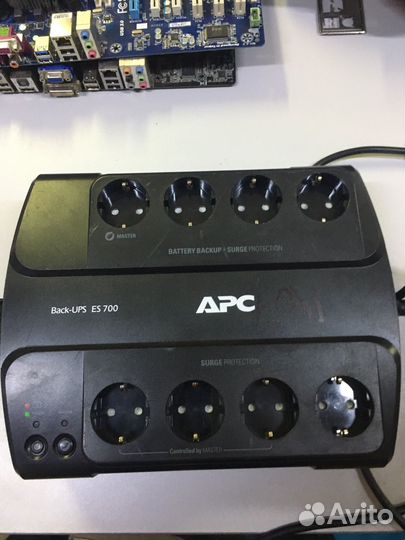 Ибп APC Back-UPS BE700G