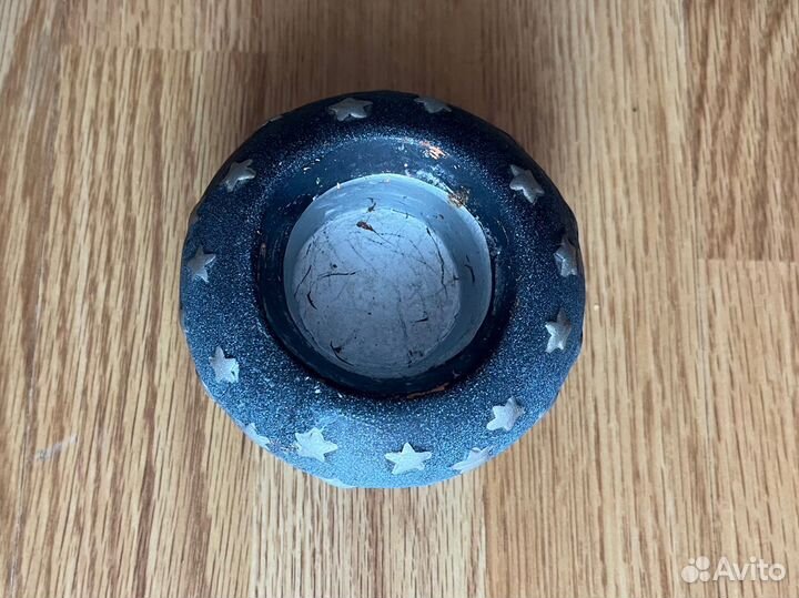 Глиняный подсвечник