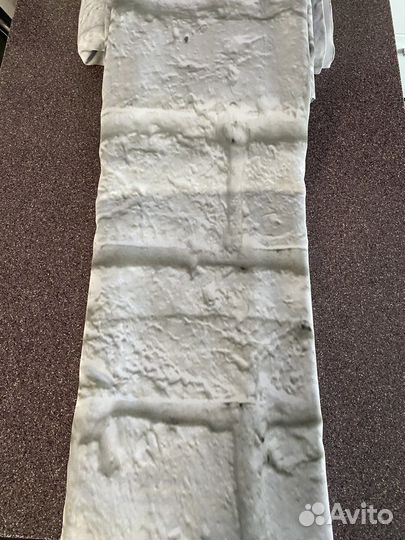 Фотоштора белая кирпичная стена