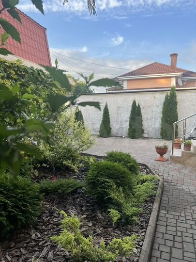 Дом 232 м² на участке 6 сот.