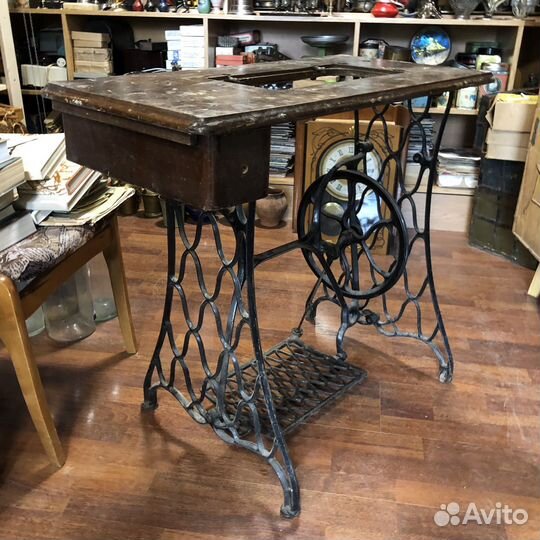 Станина от швейной машинки