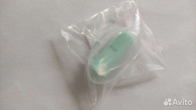 Силиконовая щетка детская напальчник