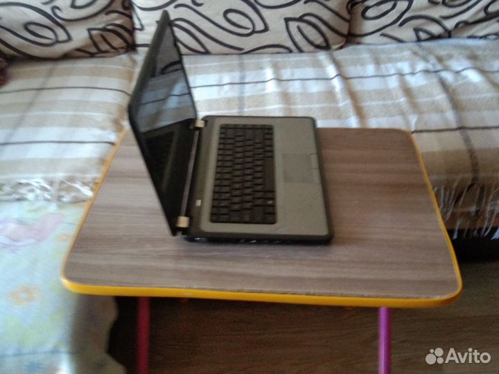 Ноутбук hp для учёбы/офиса