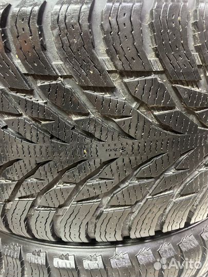 Оригинал Mercedes GLS V167 Nokian 275/45 R21 разно