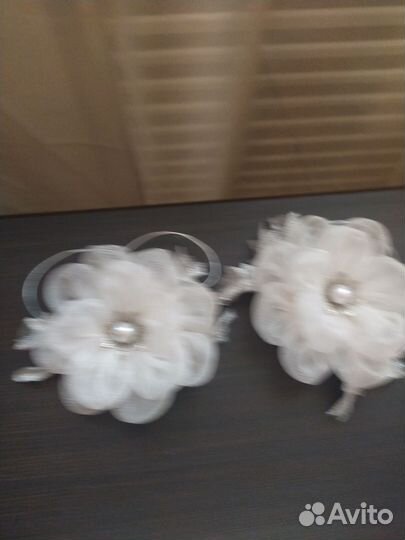 Бант для волос на резинке,ручная работа