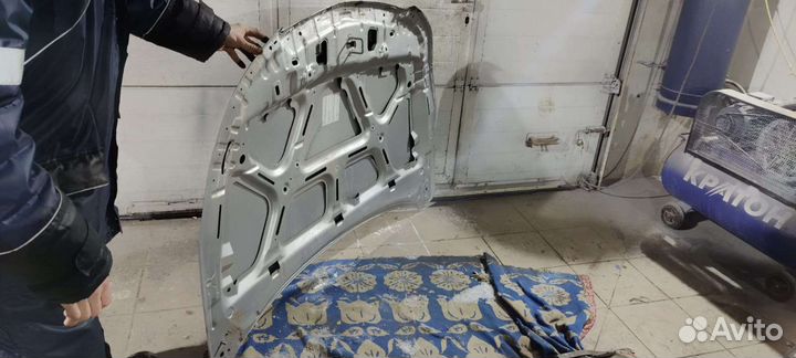 Капот на chevrolet cruze