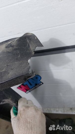 Воздуховод (дефлектор) радиатора Honda HR-V