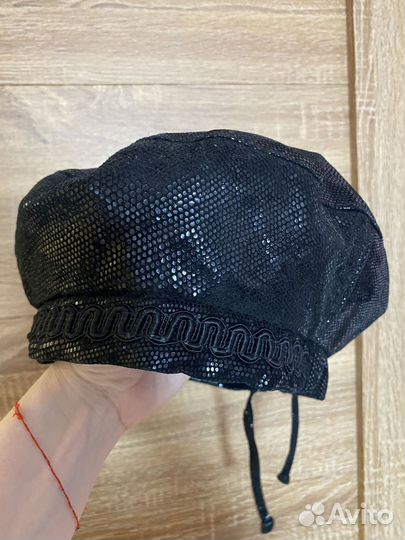 Берет женский