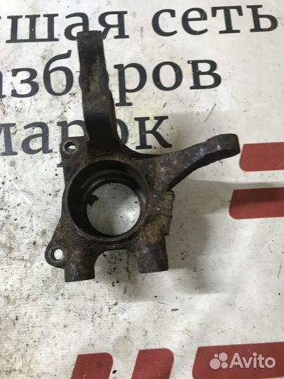 Кулак поворотный передний правый Hyundai Tucson I