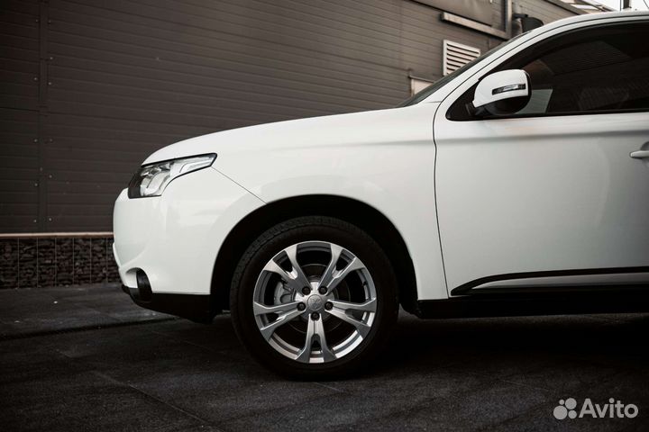 Mitsubishi Outlander 2.0 CVT, 2012, 143 028 км