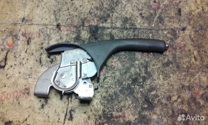 Ручной тормоз (ручник) Toyota Corolla 9