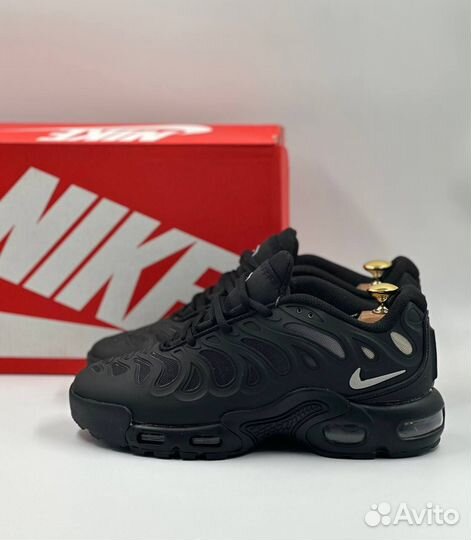 Кроссовки Nike Air Max Plus