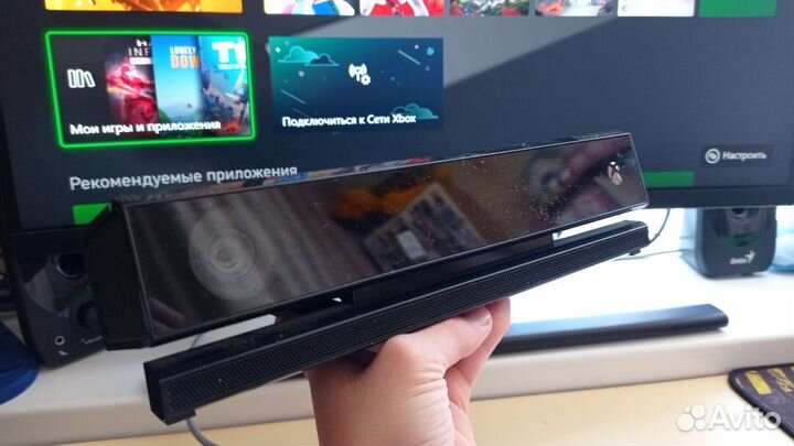 Xbox One + kinect 2.0 + геймпад (2 шт. )