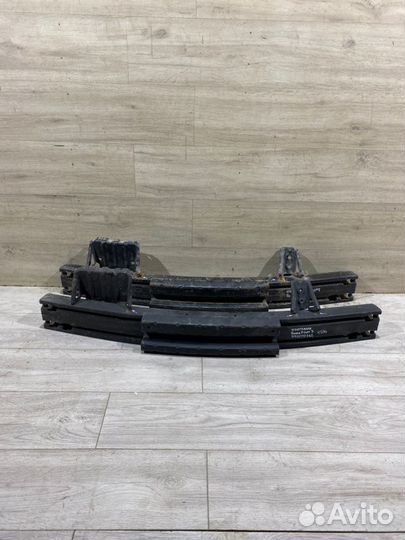 Усилитель заднего бампера Honda Pilot 3