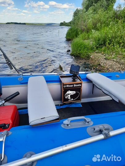 Лодка Ривер Ботс