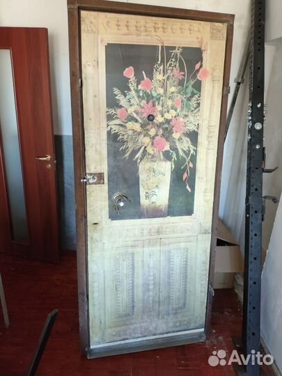 Железная дверь