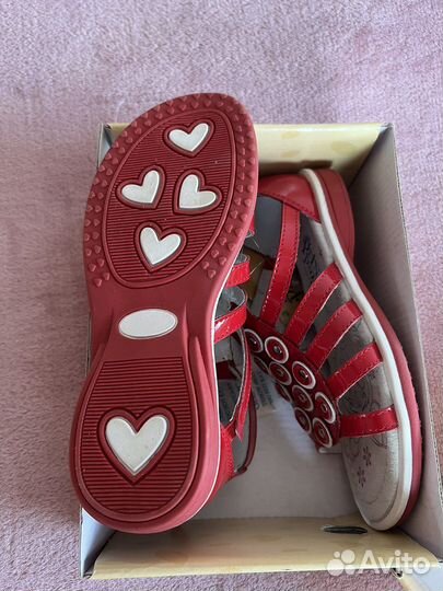 Босоножки для девочки