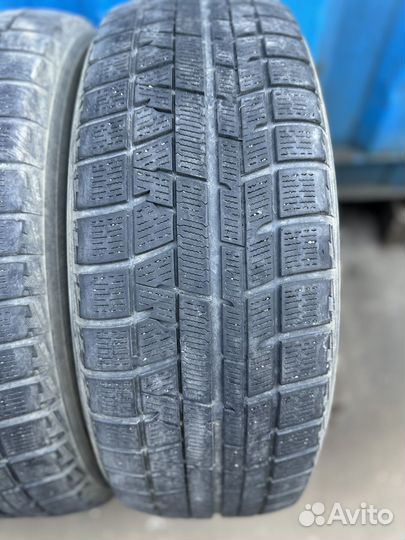 Yokohama Ice Guard IG50 215/65 R16 98Q