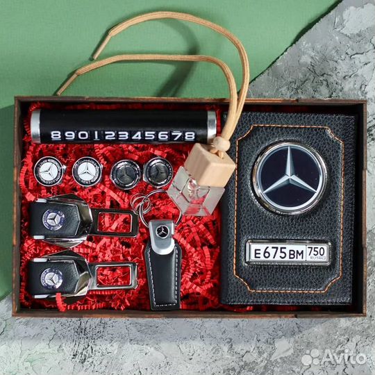 Набор подарочный для автомобилиста/Обложка/Подарок