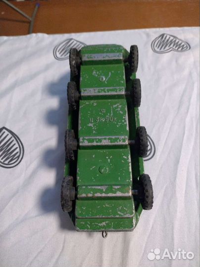 Металлический танк СССР