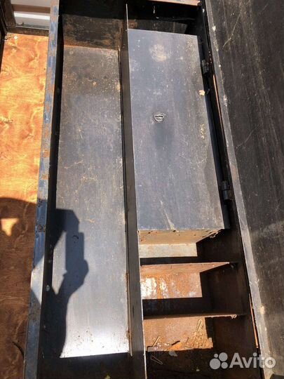 Шкаф металлический сейф