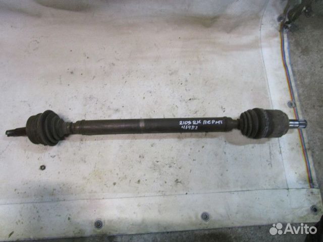 Полуось передняя правая ваз 2108 (21082215010)