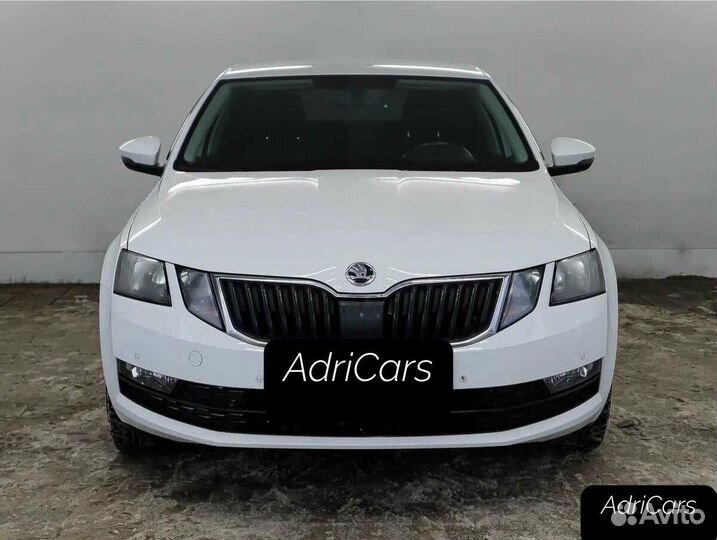 Капот на Skoda Octavia 3 2017-2020 1615