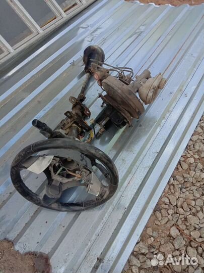 Рулевая рейка и рулевой колонка