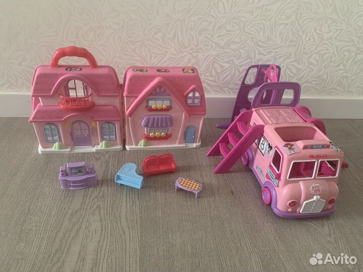 Домик мебель и машинка Лол