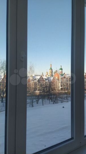 2-к. квартира, 53 м², 3/9 эт.