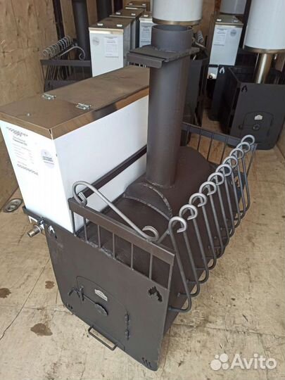 Печь для бани Паровозик 600 бак слева