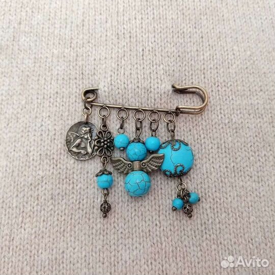 Брошь булавка с бирюзовыми камнями