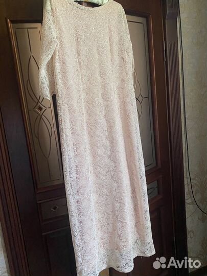 Вечернее платье